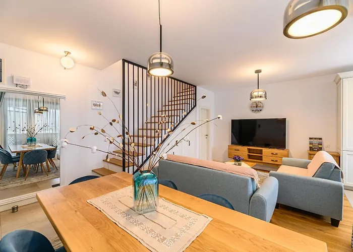 Kronstadt Olarilor Apartment